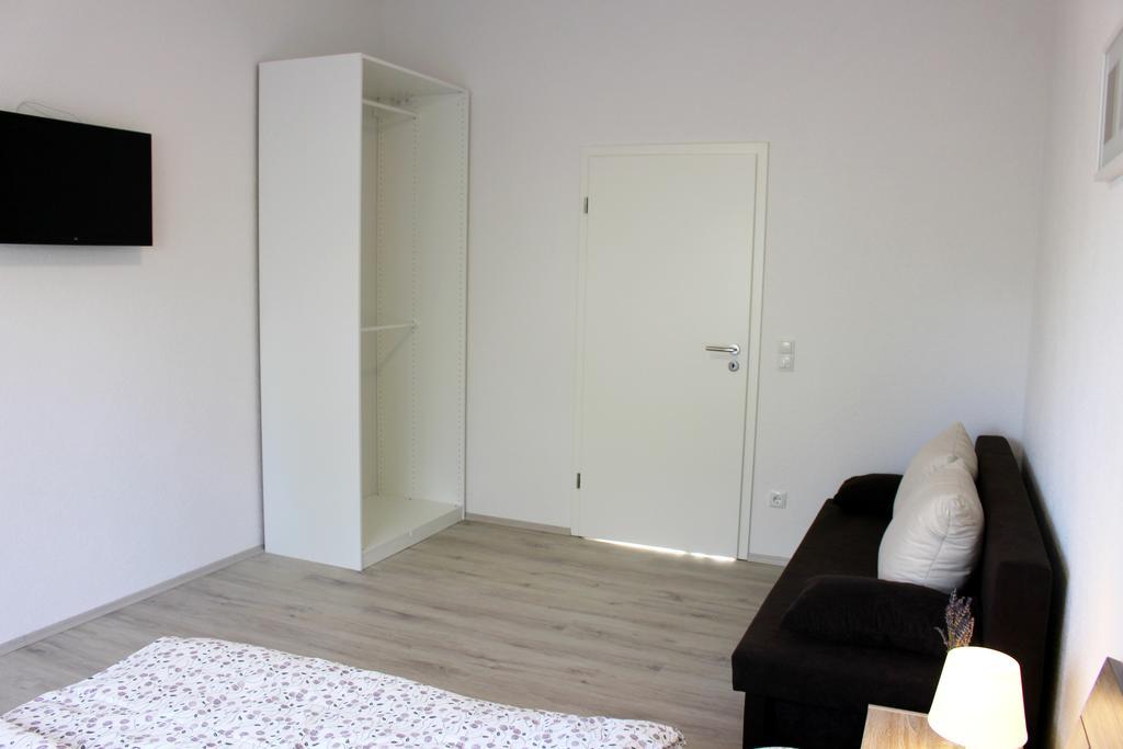 Muskat Villa Hanhofen Eksteriør billede